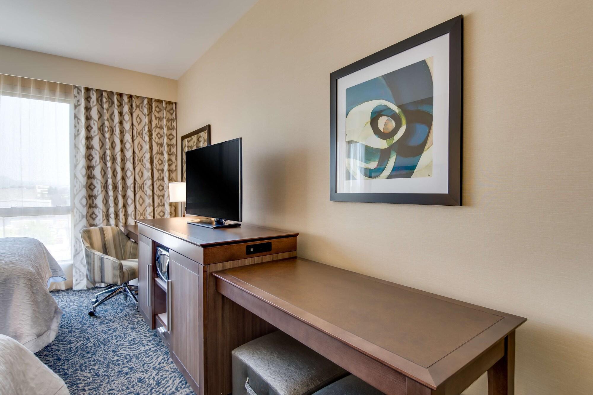 Hampton Inn & Suites Los Angeles - Glendale Exterior foto