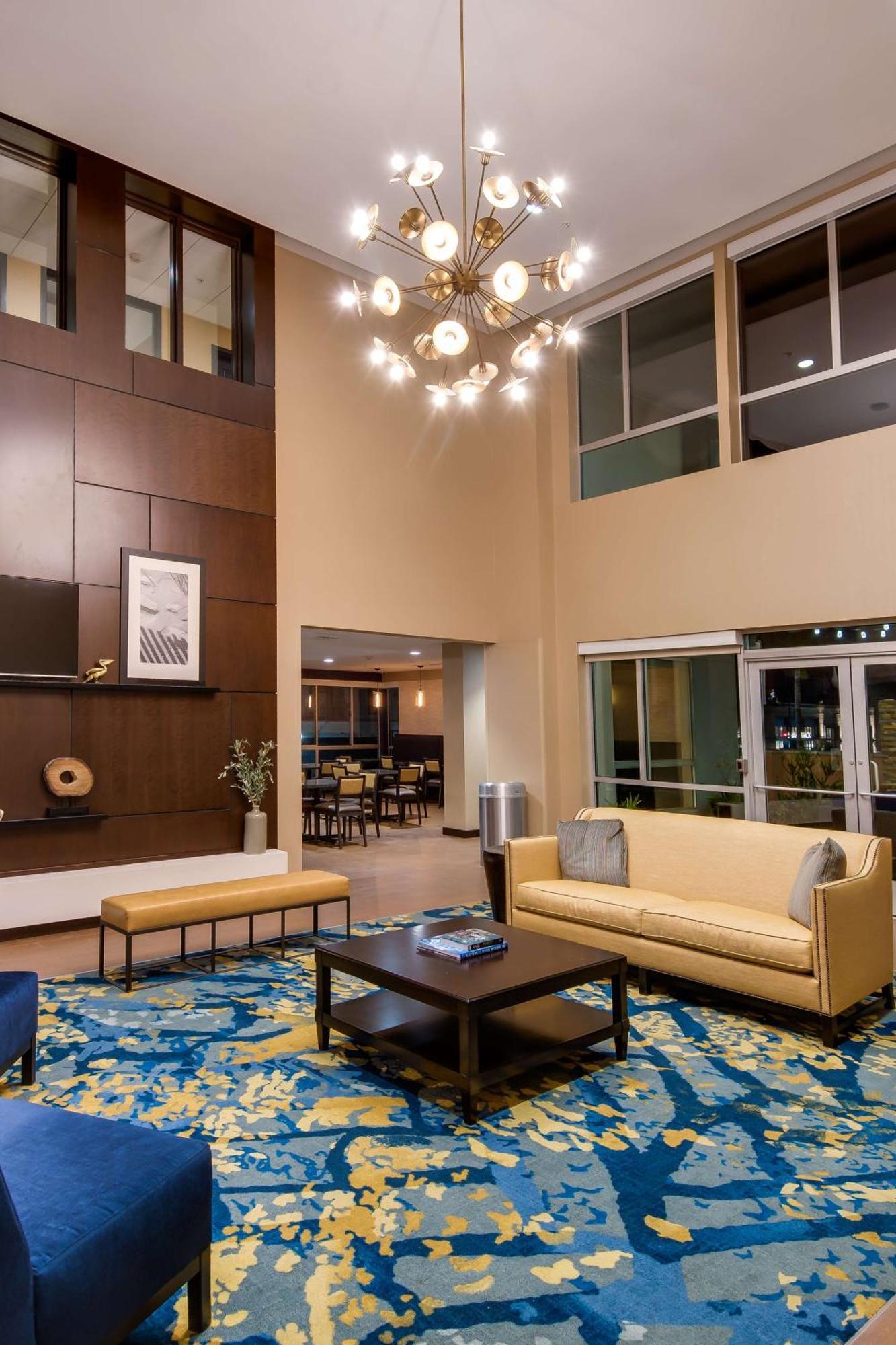 Hampton Inn & Suites Los Angeles - Glendale Exterior foto