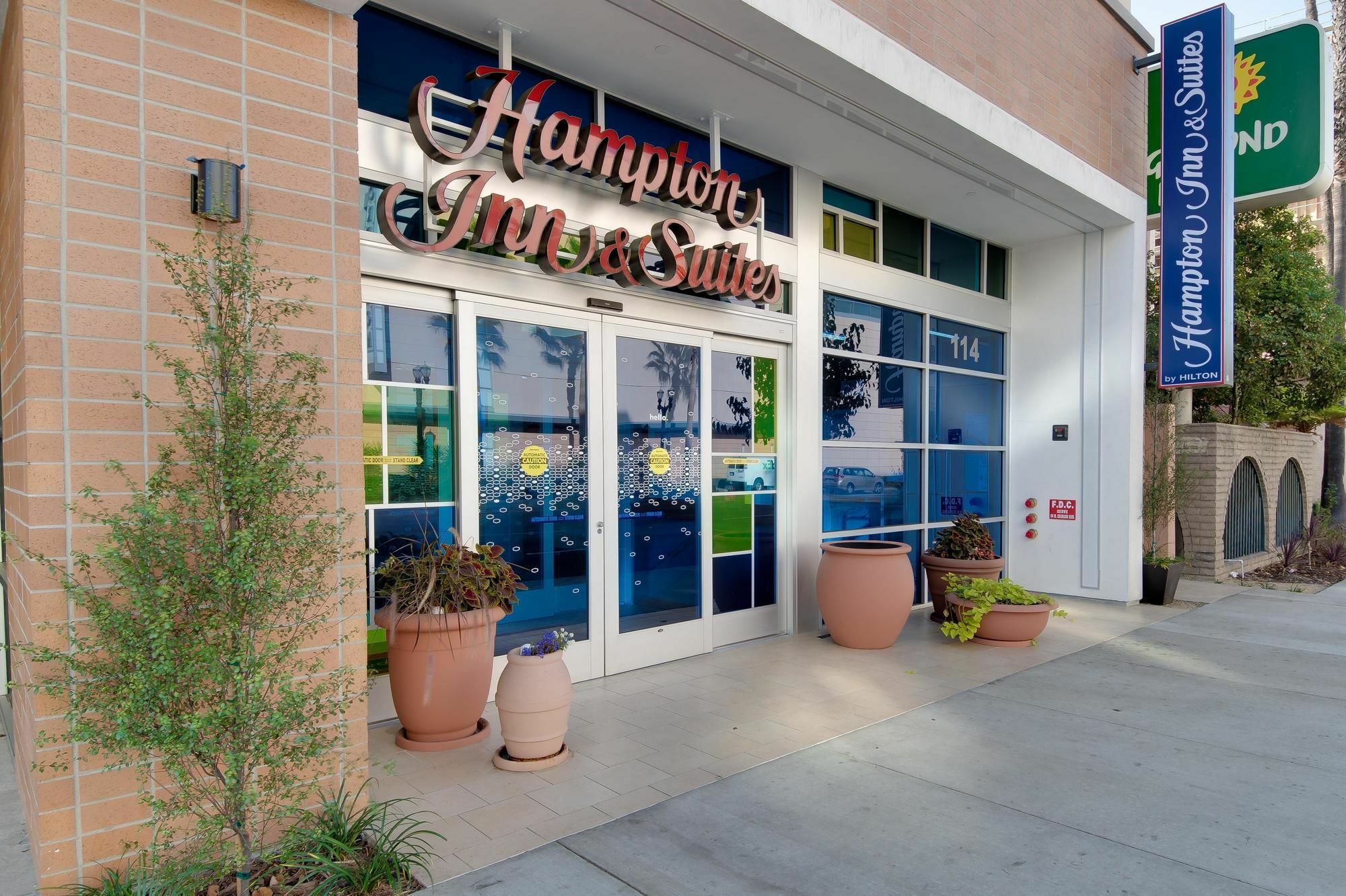 Hampton Inn & Suites Los Angeles - Glendale Exterior foto